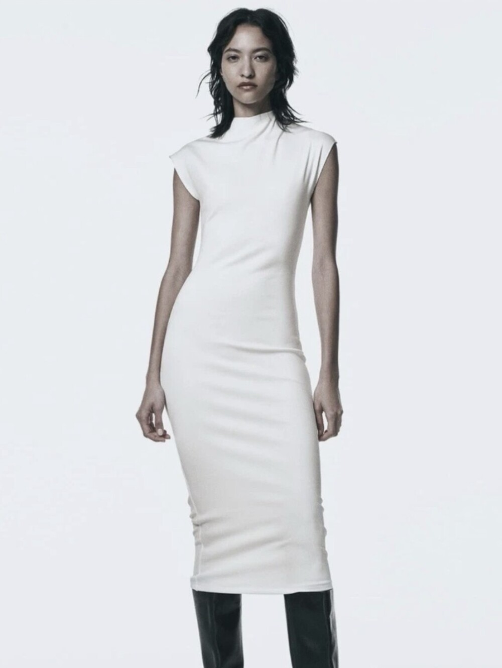Zara Bodycon soft stretch dress white Sleeveless Mock NeckMidi Dress Size Small